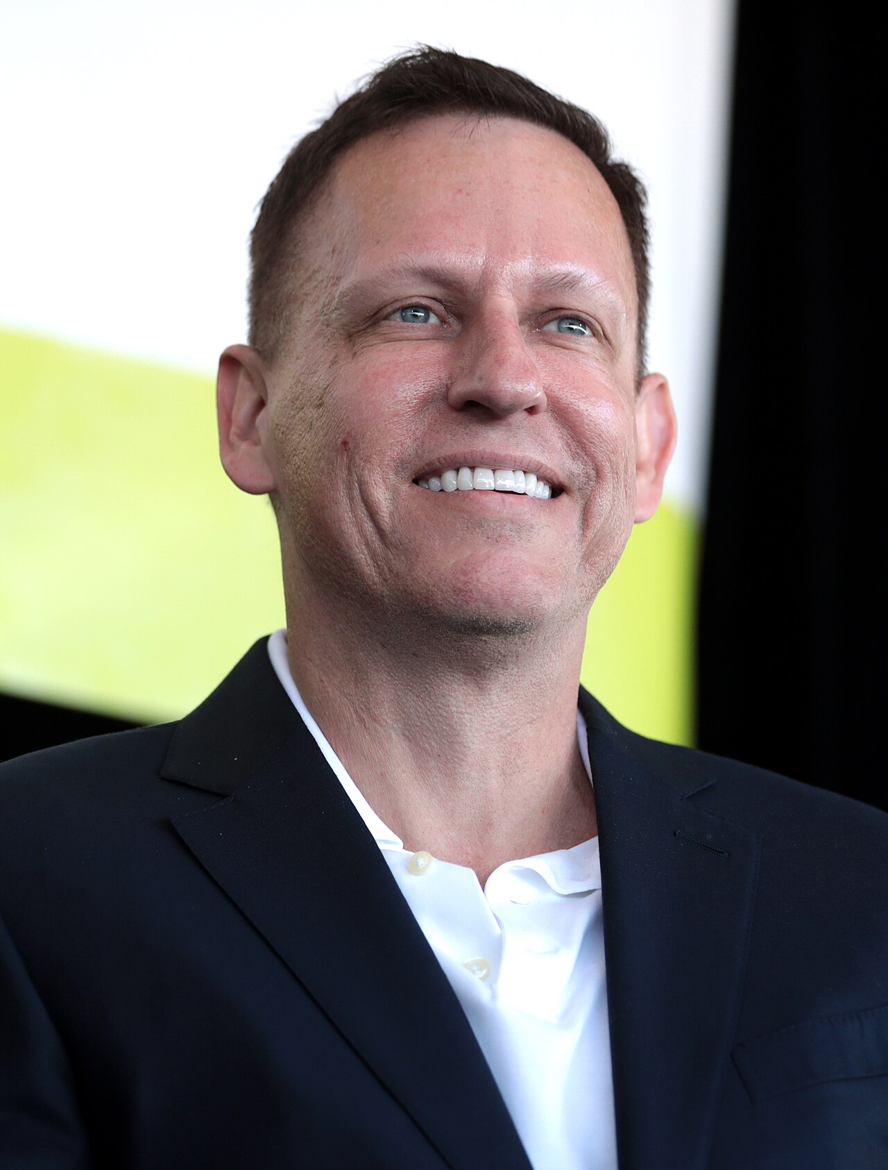 Peter Thiel: o bilionário que aposta contra o futuro (e geralmente acerta)