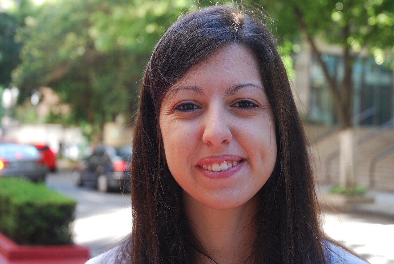 Bel Pesce: a brasileira que fez carreira no Vale do Silício e virou referência em educação empreendedora