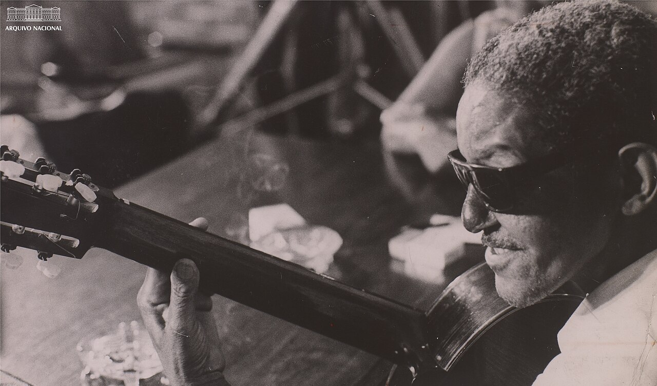 Samba Raiz: Cartola, Nelson Cavaquinho e a Alma do Morro