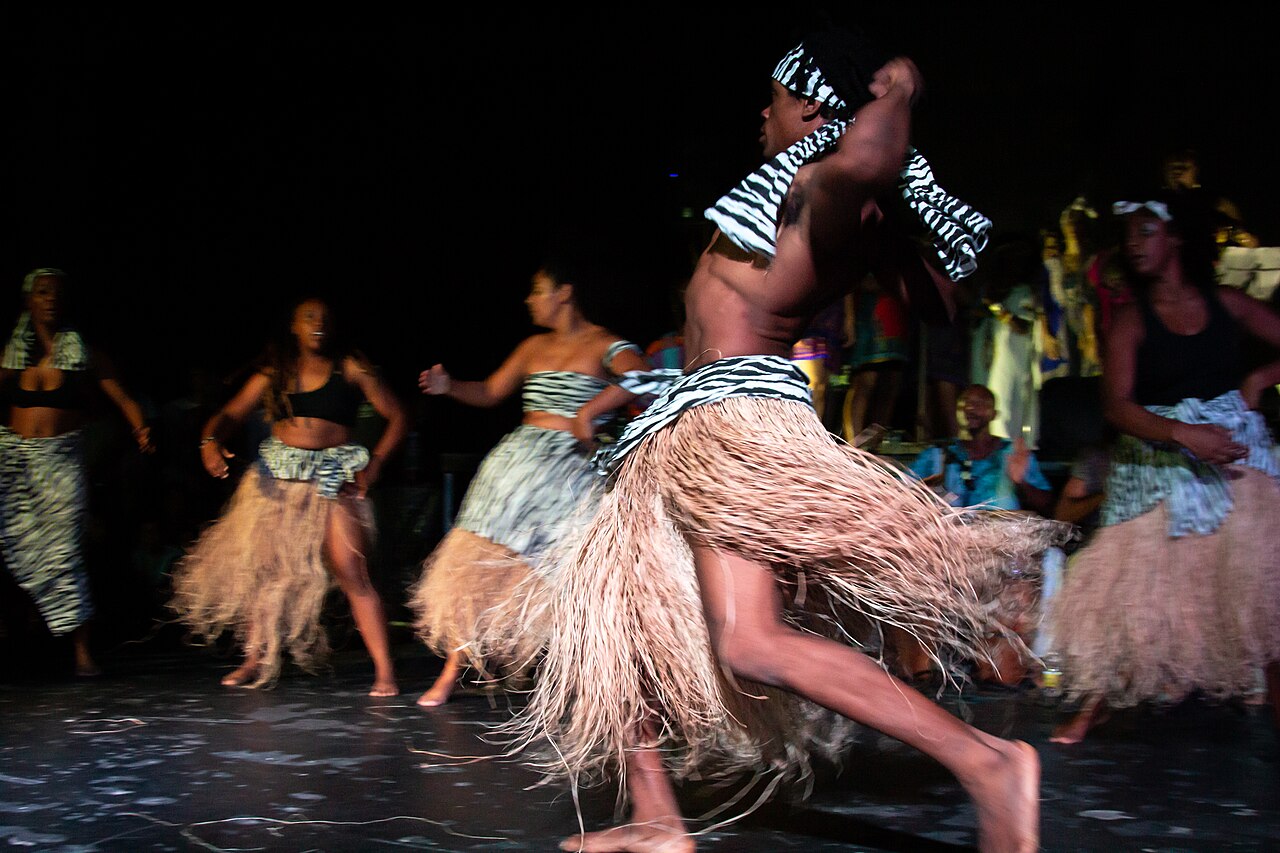 Maculelê — A Dança dos Bastões Que Veio da África