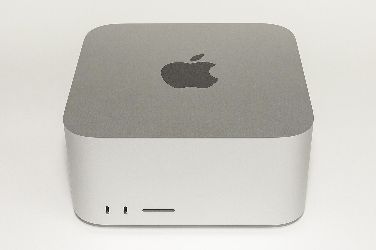 Mac Studio da Apple visto de frente