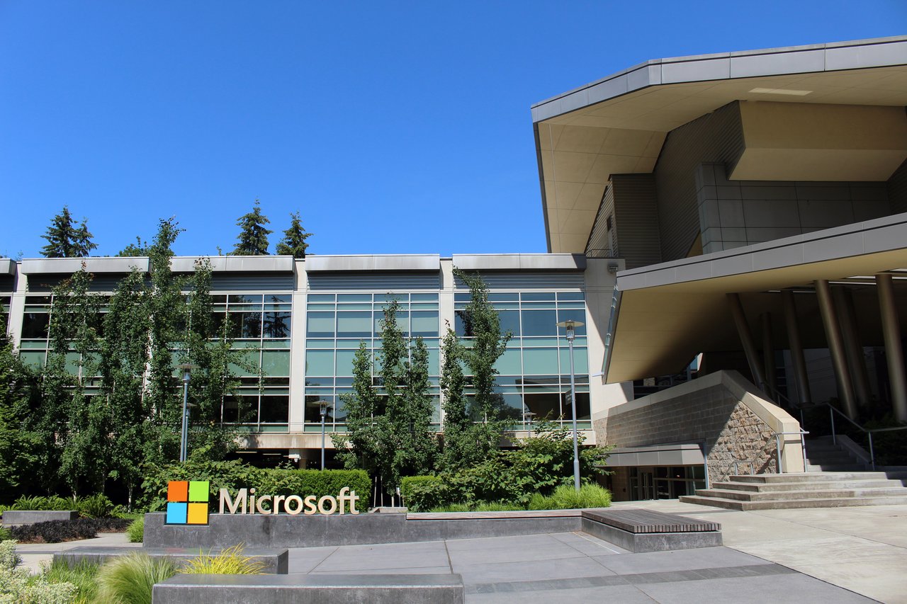 Prédio 92 no campus da Microsoft em Redmond